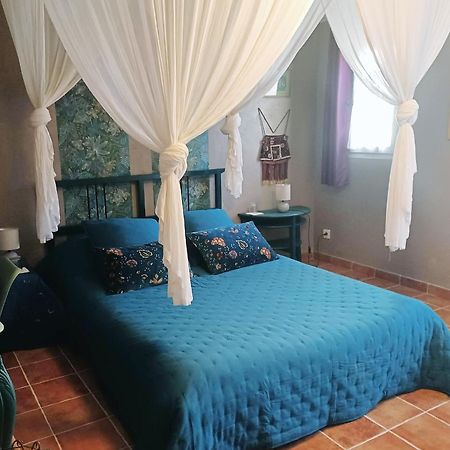 Une Chambre En Provence Correns Esterno foto